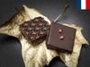 La carte cadeau à activer permet d'offrir  des chocolats à toutes personnes.